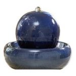 blauer-keramikbrunnen